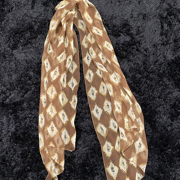 Scarf - Picture 2 of 3